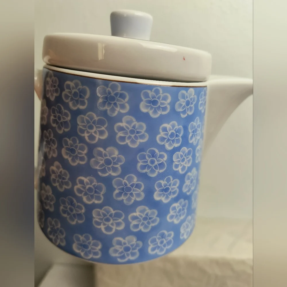 Pottery House Japanese Teapot Blue Floral Porcelain Tea Lover Made In Japan
